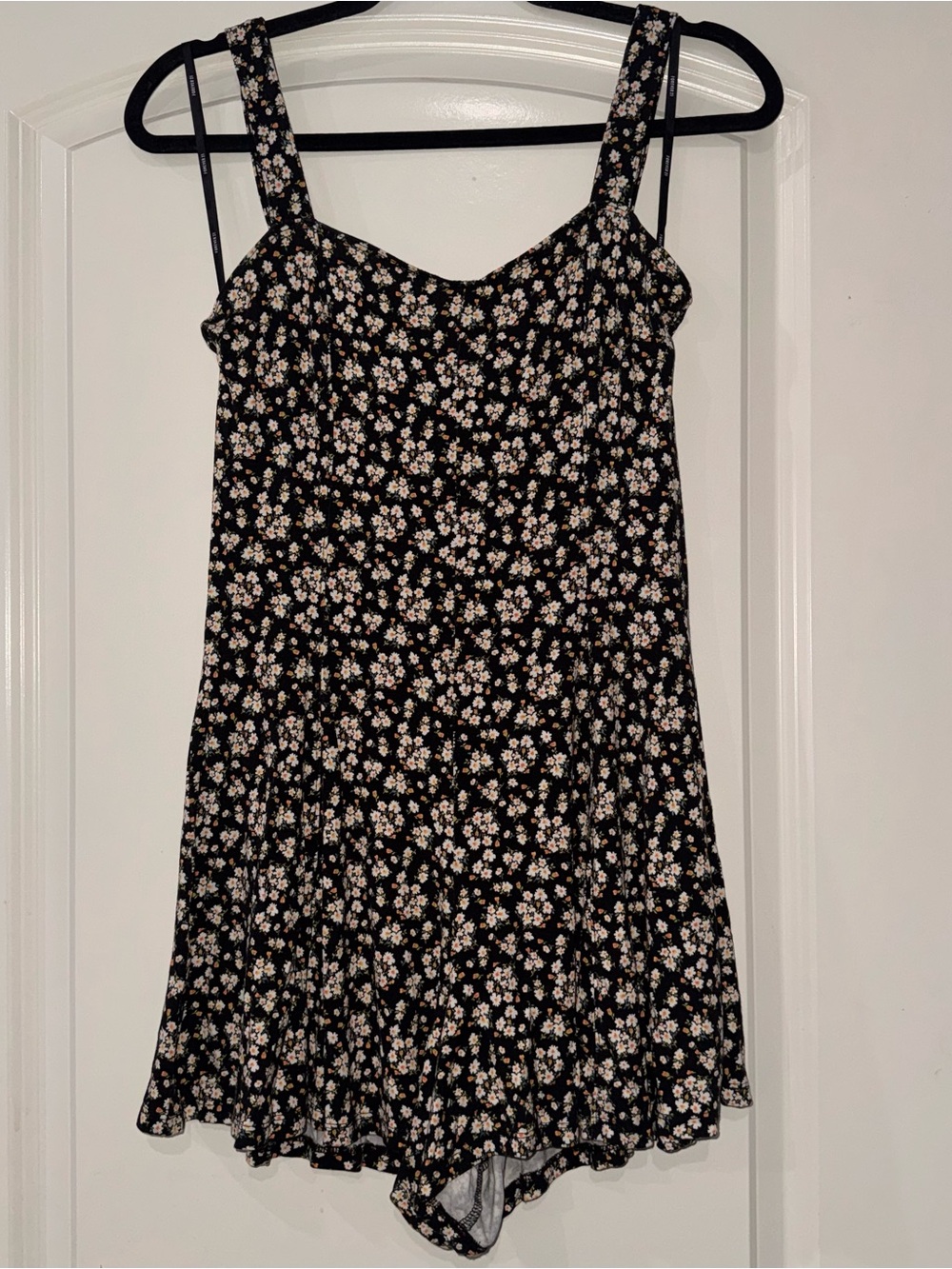 Forever 21 Black Mini Romper with White Floral Print Size Medium